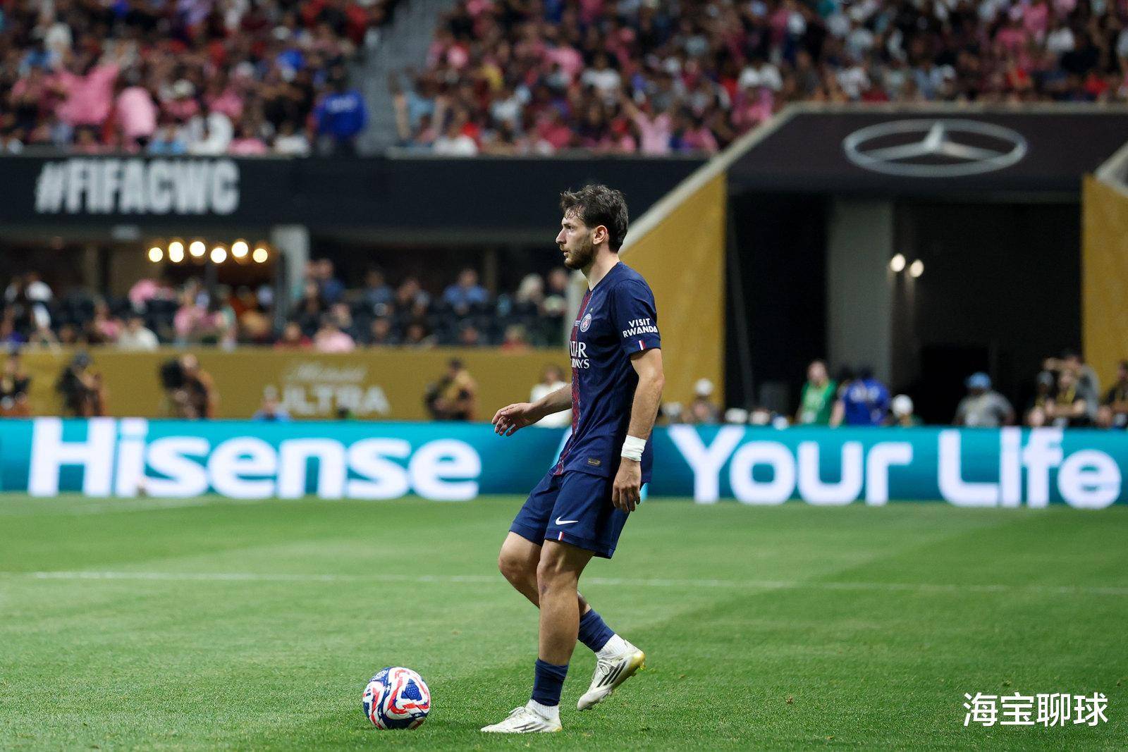 巴黎4-0迈阿密国际！豆腐渣后防，梅西获7.4分的全队最高评分