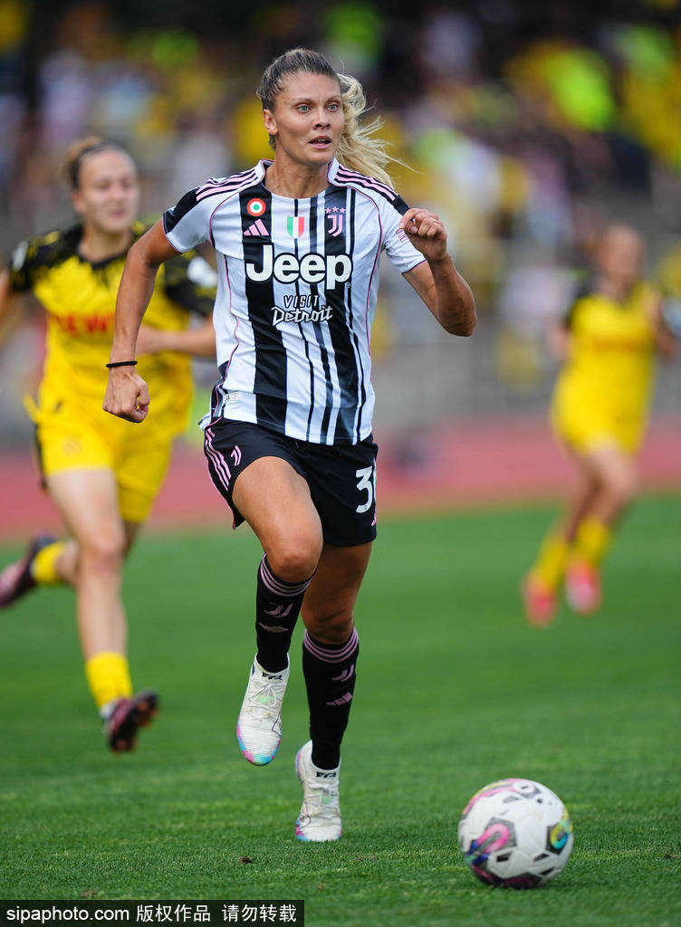 坎比亚索：有人说尤文只能排意甲第四、第五，这种预测听听就好