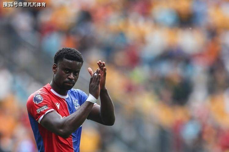 利物浦加速追逐两名潜力中卫：敲定19岁意大利天才，想买下格伊